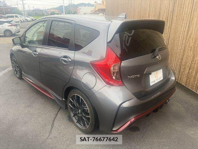 Nissan NOTE 2015-05 8337205-15