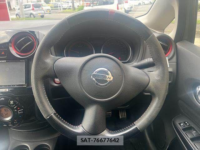 Nissan NOTE 2015-05 8337205-6
