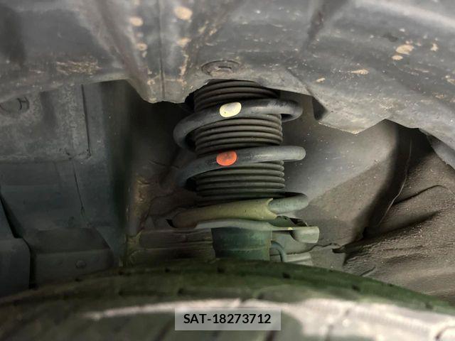 Nissan NOTE 2018-03 8337209-19