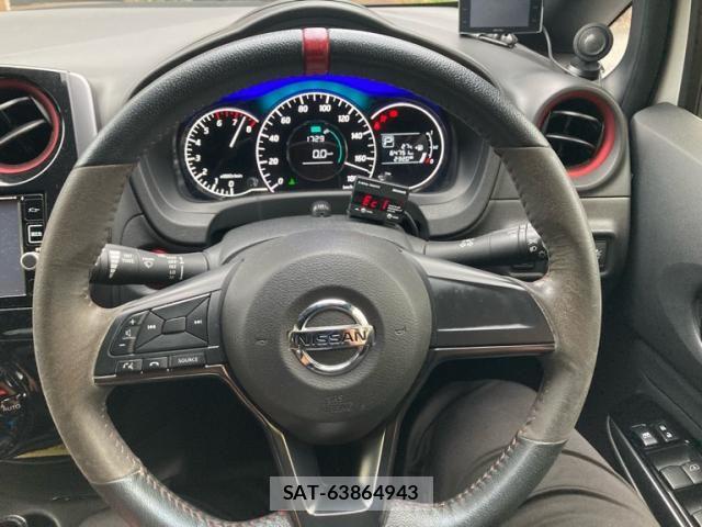 Nissan NOTE 2017-03 8337214-17
