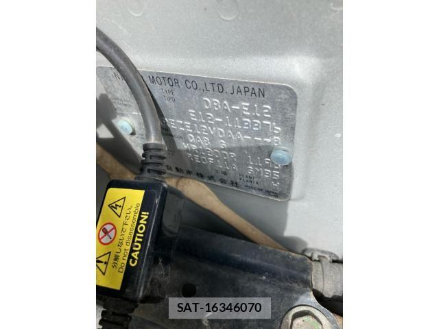 Nissan NOTE 2013-06 8337231-18