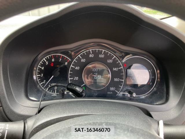 Nissan NOTE 2013-06 8337231-25