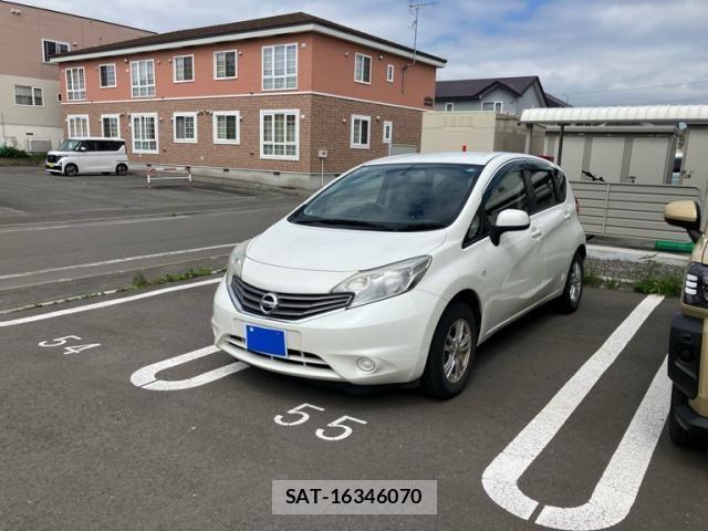 Nissan NOTE 2013-06 8337231-2