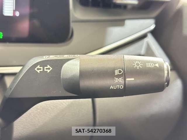 Nissan NOTE 2021-02 8337201-10