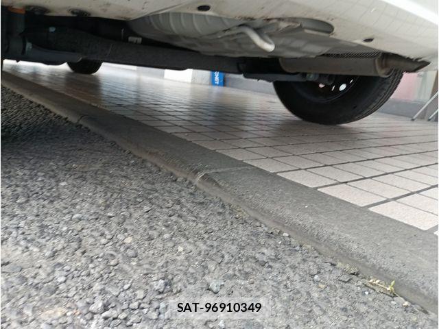 Nissan NOTE 2021-07 8337210-8