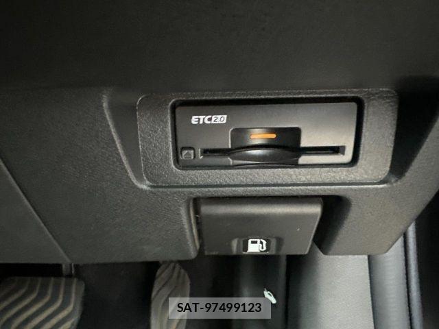 Nissan NOTE 2022-05 8334858-24