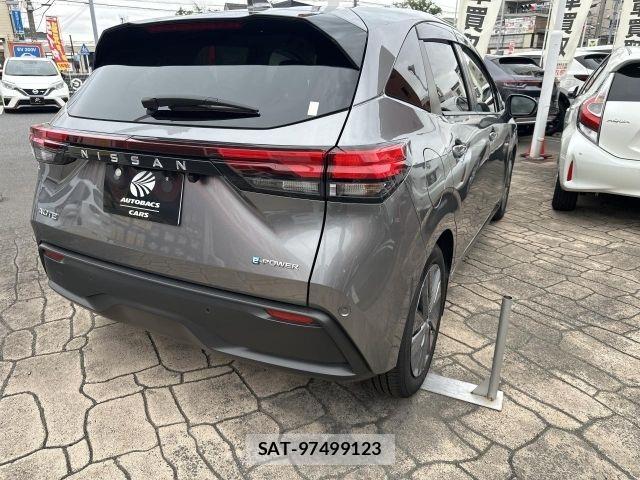 Nissan NOTE 2022-05 8334858-2