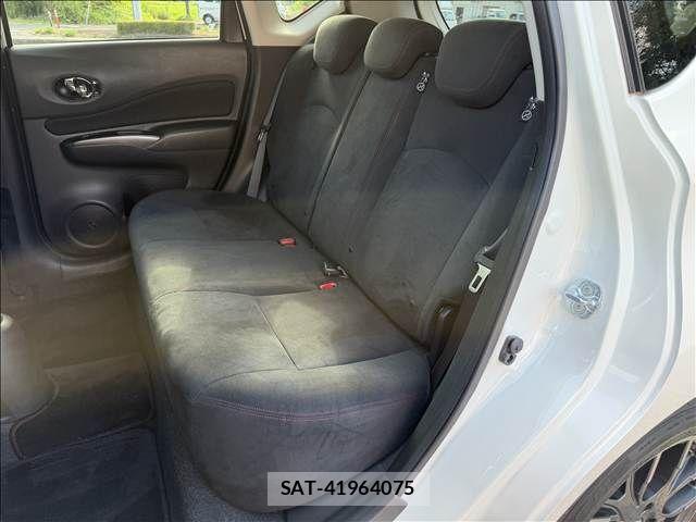 Nissan NOTE 2016-02 8337218-9