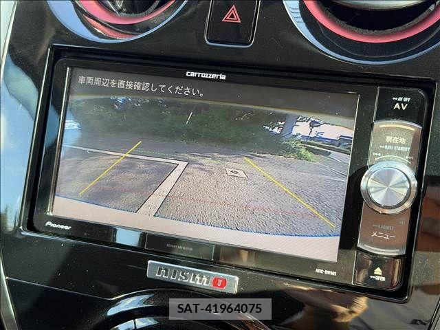 Nissan NOTE 2016-02 8337218-11