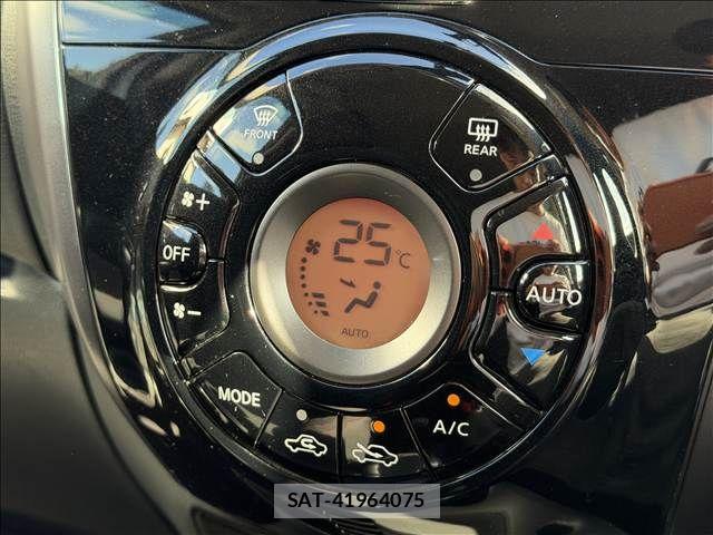 Nissan NOTE 2016-02 8337218-12