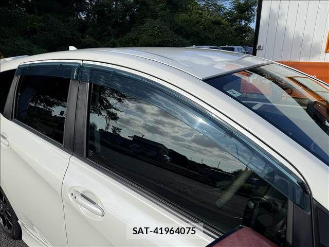 Nissan NOTE 2016-02 8337218-29