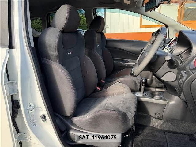 Nissan NOTE 2016-02 8337218-8
