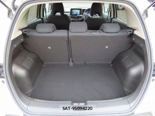 Nissan NOTE 2022-02 8335068-25