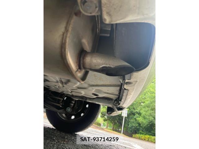 Nissan NOTE 2011-08 8355263-13