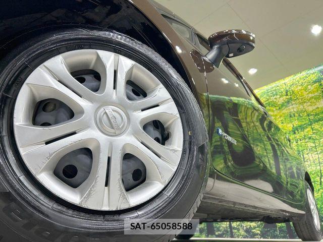 Nissan NOTE 2017-12 8355242-12
