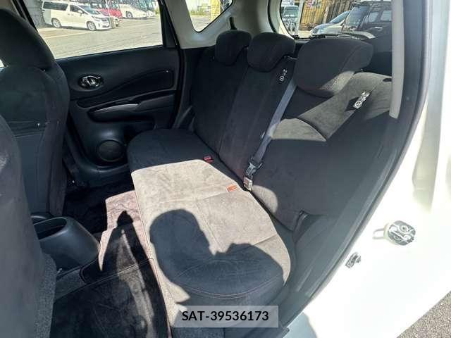 Nissan NOTE 2018-01 8355247-9