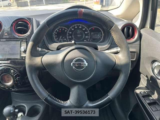 Nissan NOTE 2018-01 8355247-12