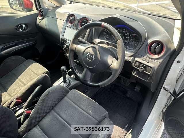 Nissan NOTE 2018-01 8355247-23
