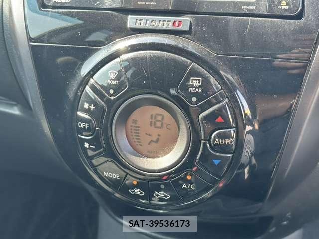 Nissan NOTE 2018-01 8355247-27