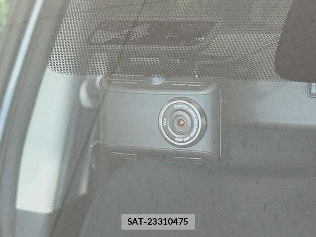 Nissan NOTE 2018-08 8355243-5