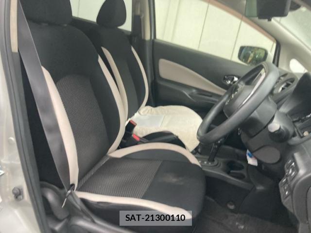 Nissan NOTE 2017-11 8355262-12
