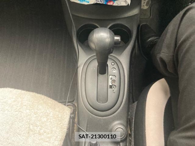 Nissan NOTE 2017-11 8355262-21
