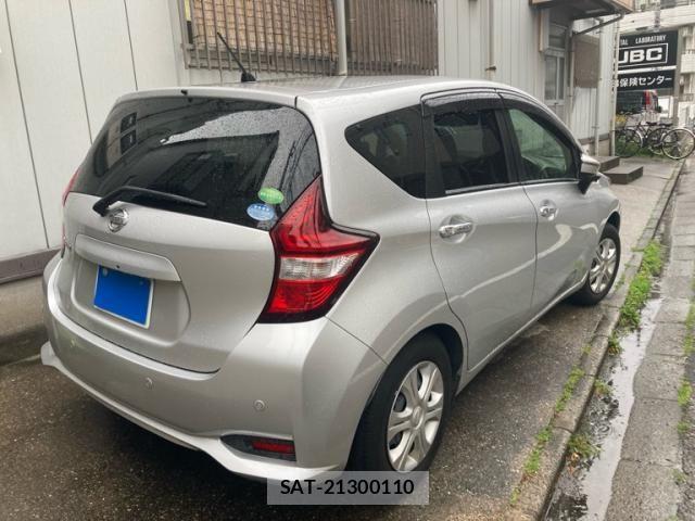 Nissan NOTE 2017-11 8355262-4