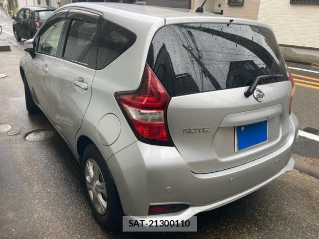 Nissan NOTE 2017-11 8355262-5