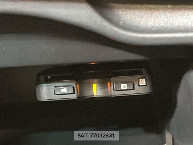 Nissan NOTE 2019-06 8355241-6