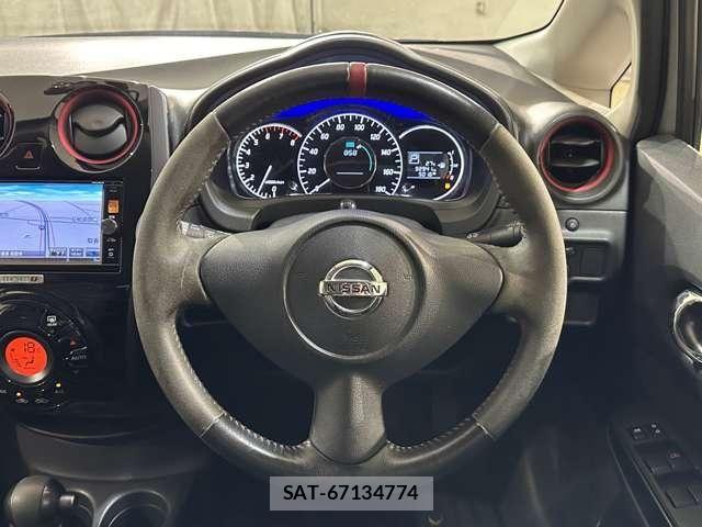 Nissan NOTE 2015-09 8355255-9