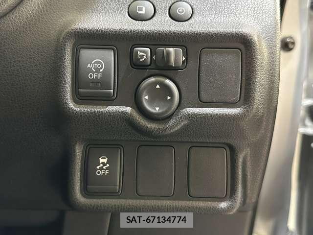 Nissan NOTE 2015-09 8355255-12