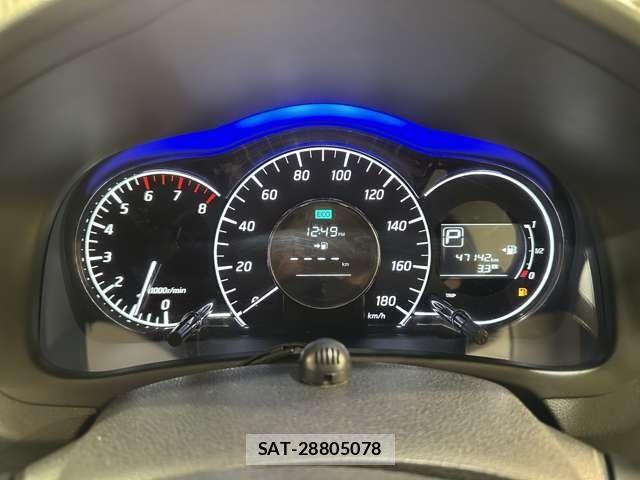 Nissan NOTE 2015-03 8355259-10