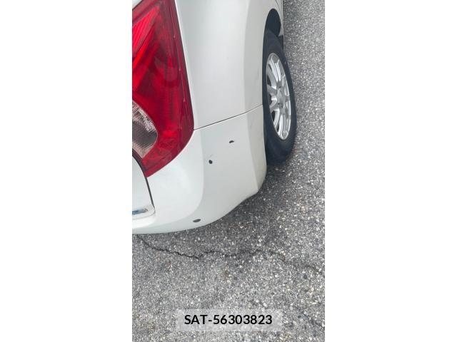 Nissan NOTE 2013-09 8355264-15