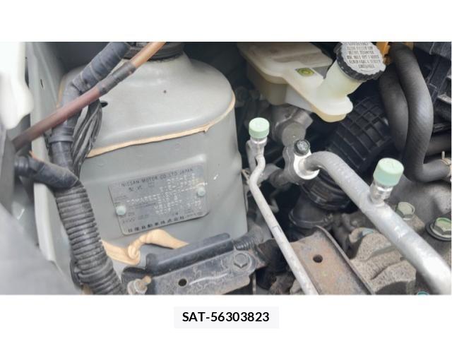 Nissan NOTE 2013-09 8355264-16