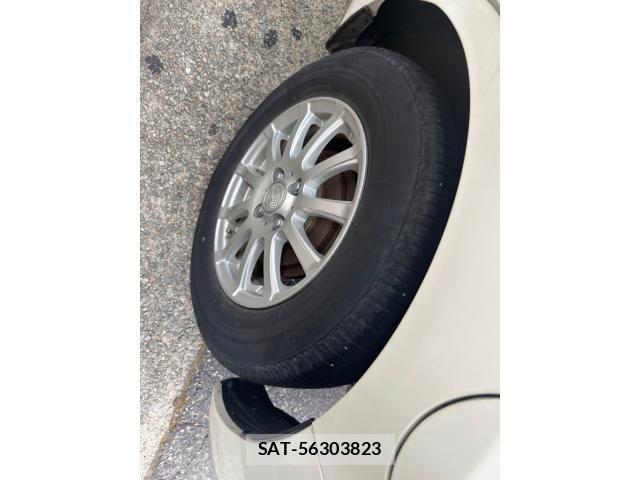 Nissan NOTE 2013-09 8355264-5