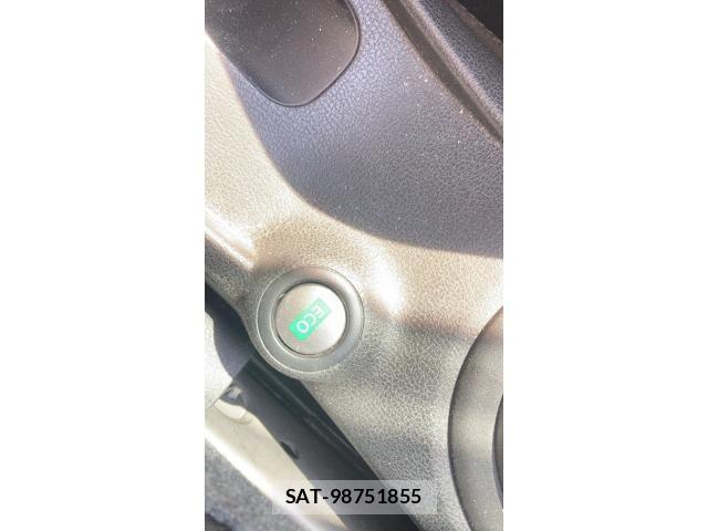 Nissan NOTE 2016-06 8355245-22