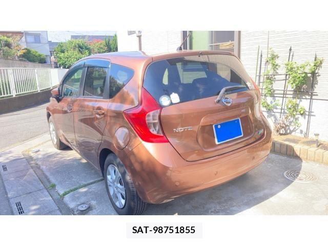 Nissan NOTE 2016-06 8355245-4