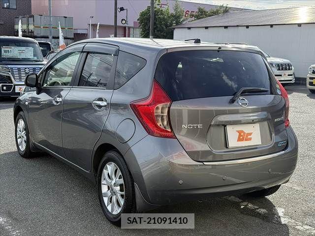 Nissan NOTE 2014-08 8355256-14
