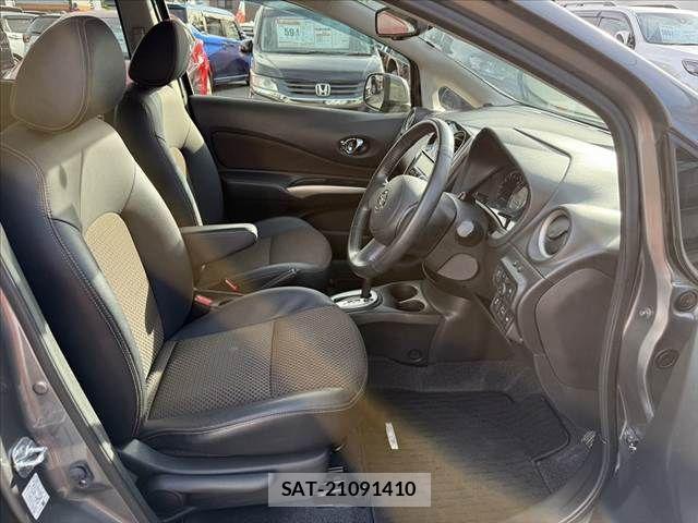 Nissan NOTE 2014-08 8355256-15