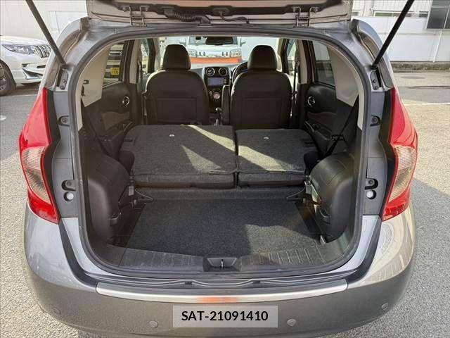 Nissan NOTE 2014-08 8355256-20