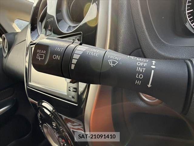 Nissan NOTE 2014-08 8355256-22