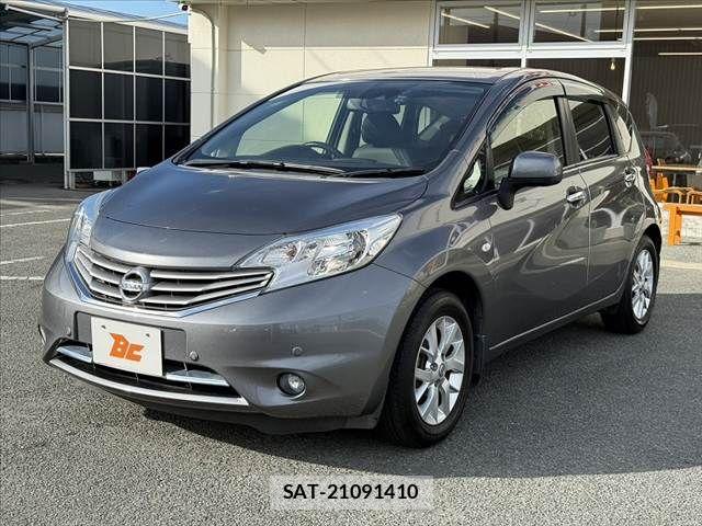 Nissan NOTE 2014-08 8355256-7