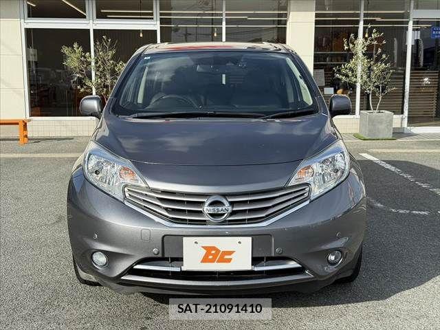 Nissan NOTE 2014-08 8355256-8