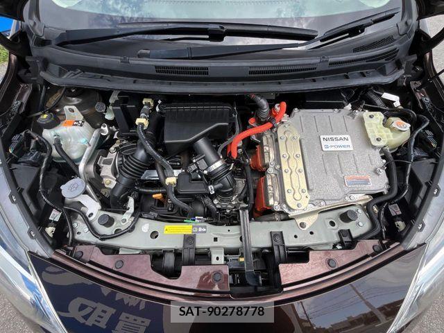 Nissan NOTE 2018-09 8367842-18