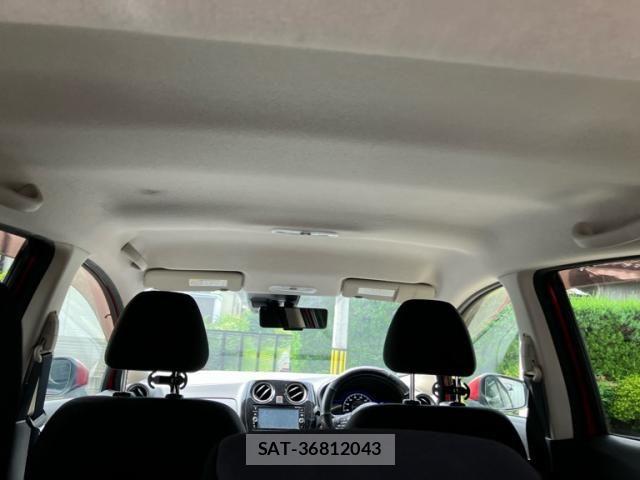 Nissan NOTE 2018-03 8367875-10