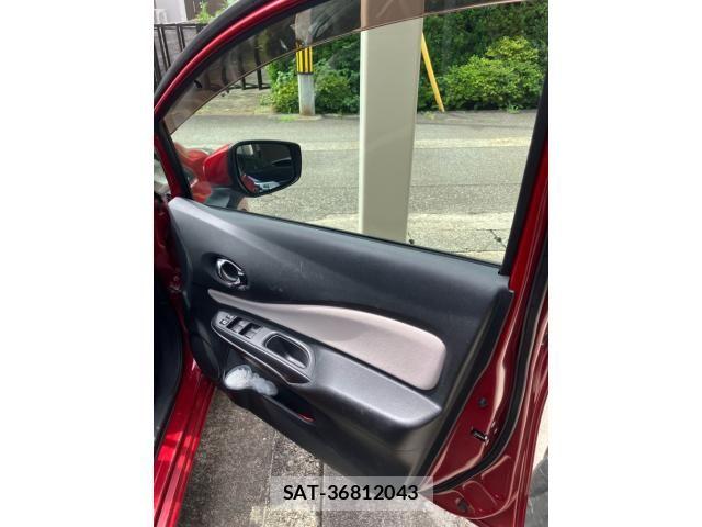 Nissan NOTE 2018-03 8367875-12
