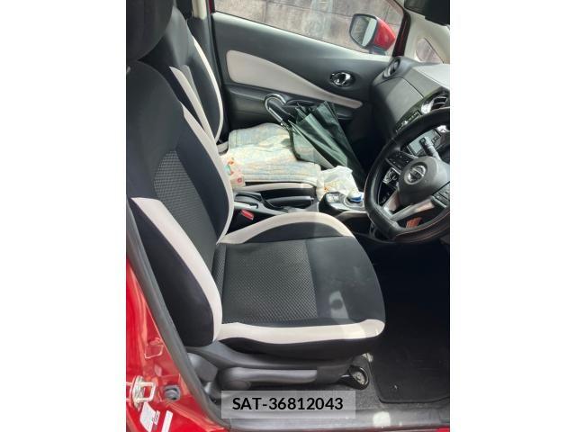 Nissan NOTE 2018-03 8367875-13