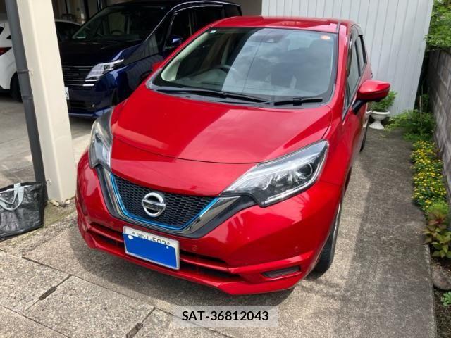 Nissan NOTE 2018-03 8367875-4