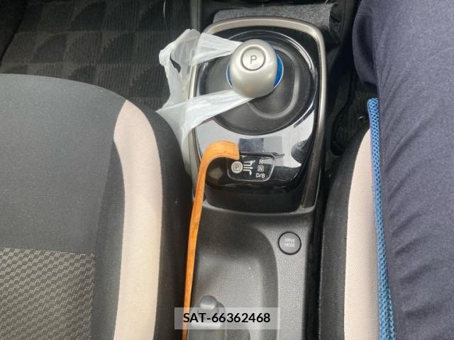 Nissan NOTE 2017-01 8367881-19