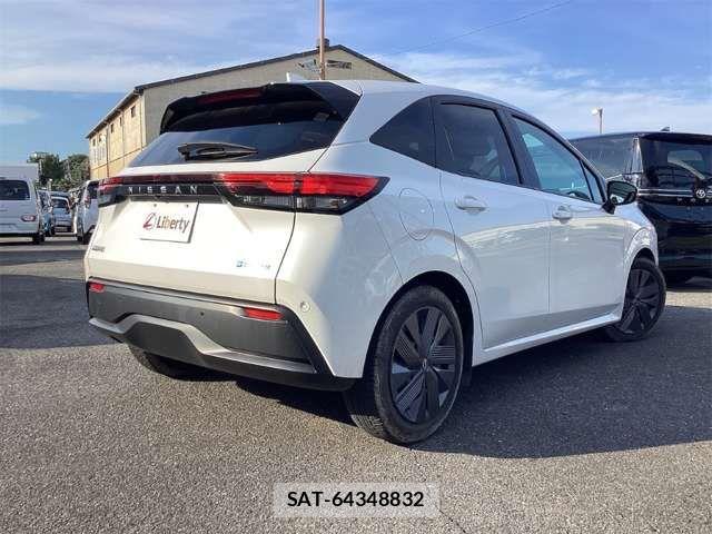 Nissan NOTE 2023-06 8367826-6